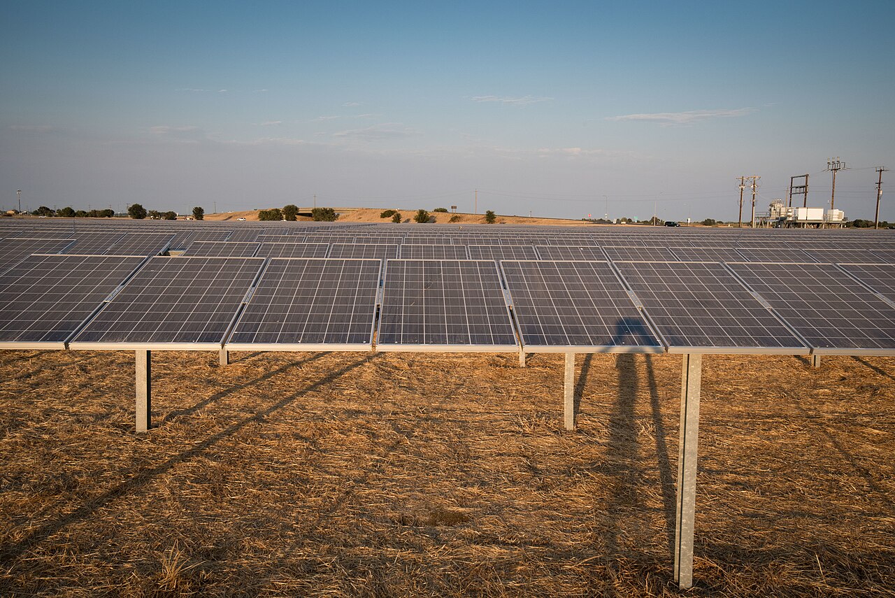 Parc fotovoltaic Miroslovești - panouri solare