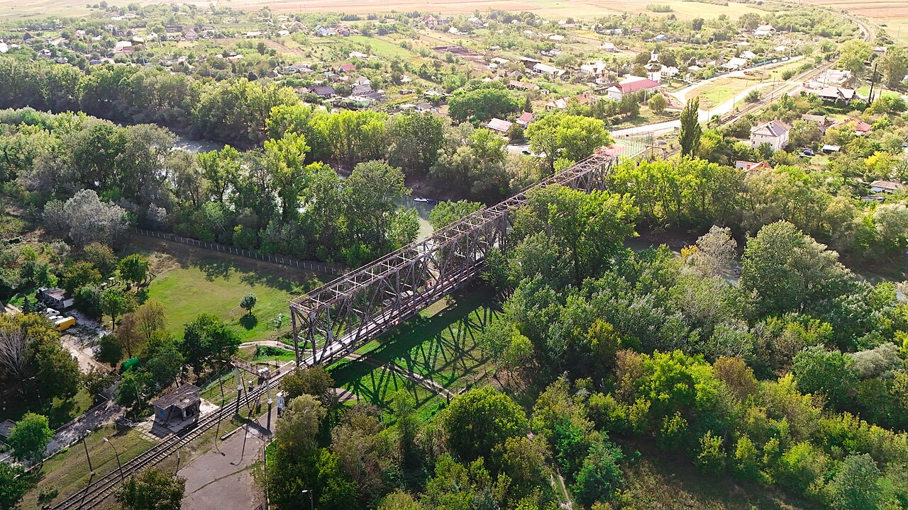 Pod Ungheni - podul peste Prut de la granița cu Republica Moldova